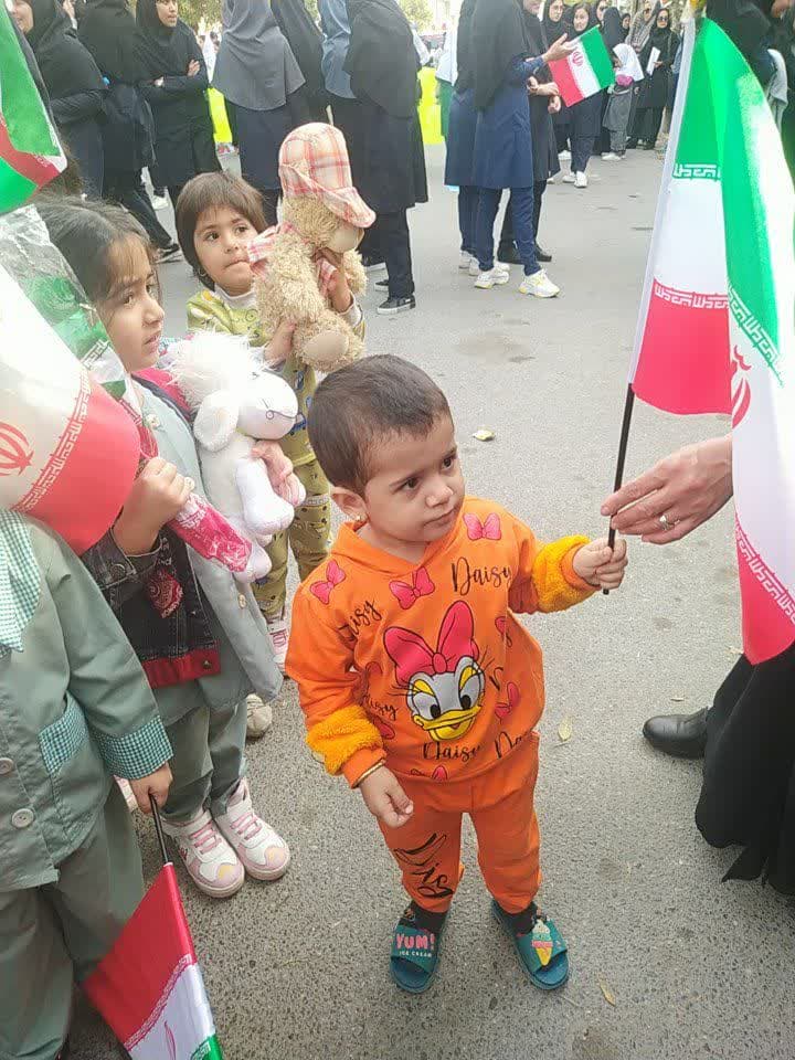 مهد و پیش دبستانی ریحانه های بهشتی